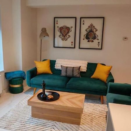 Luxury Apartment: City Centre, Stylish, Modern Chester Esterno foto